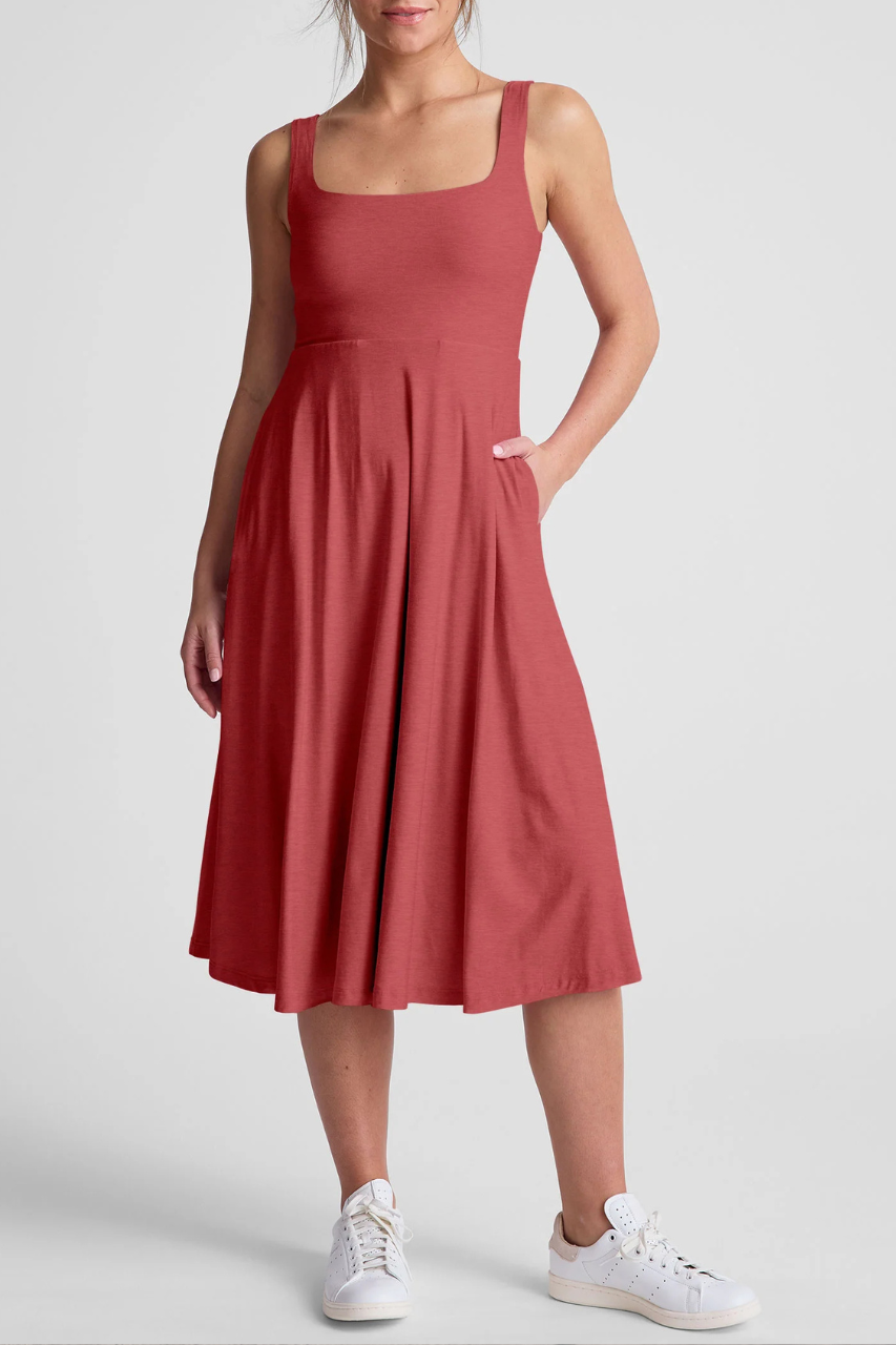 Beyond Yoga Featherweight At The Ready Square Neck Dress – BarreCoast