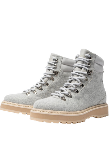 Mono Footwear Hiking Divina Wool Shearling Lined Boots